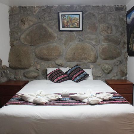 Hostal Turistico Illapa Cusco 119 Bagian luar foto