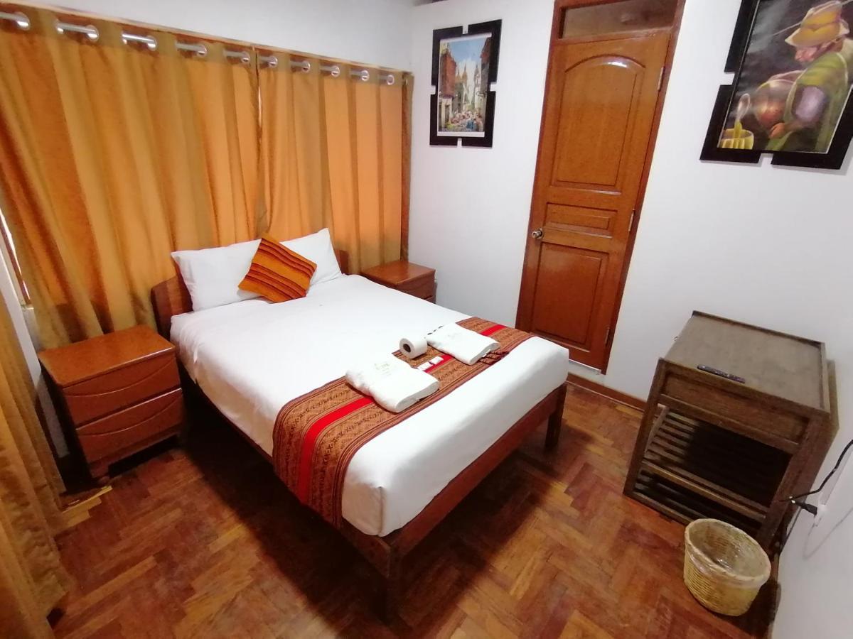 Hostal Turistico Illapa Cusco 119 Bagian luar foto