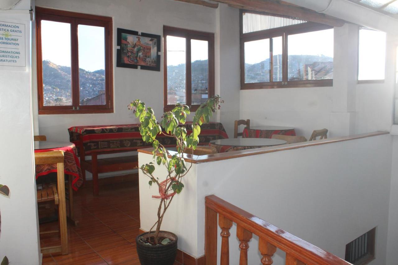 Hostal Turistico Illapa Cusco 119 Bagian luar foto