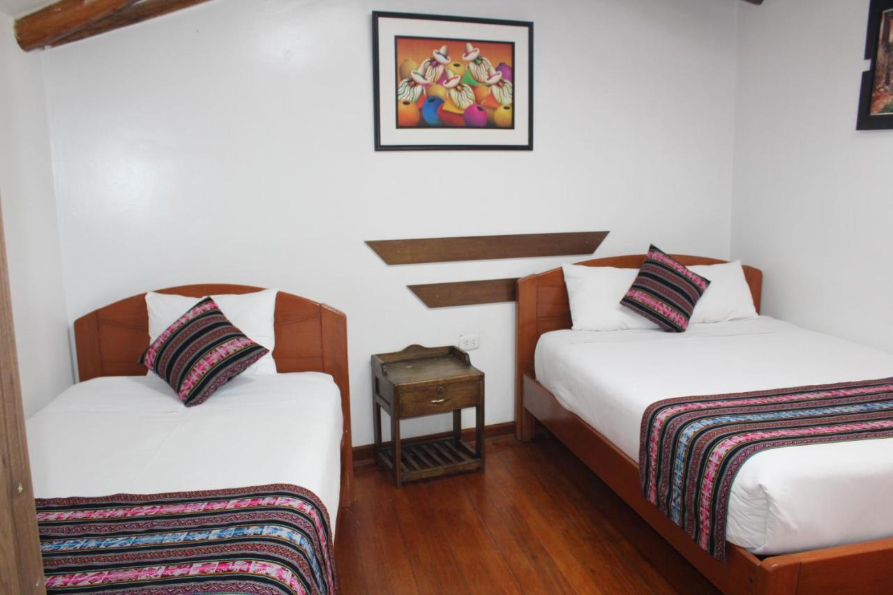 Hostal Turistico Illapa Cusco 119 Bagian luar foto