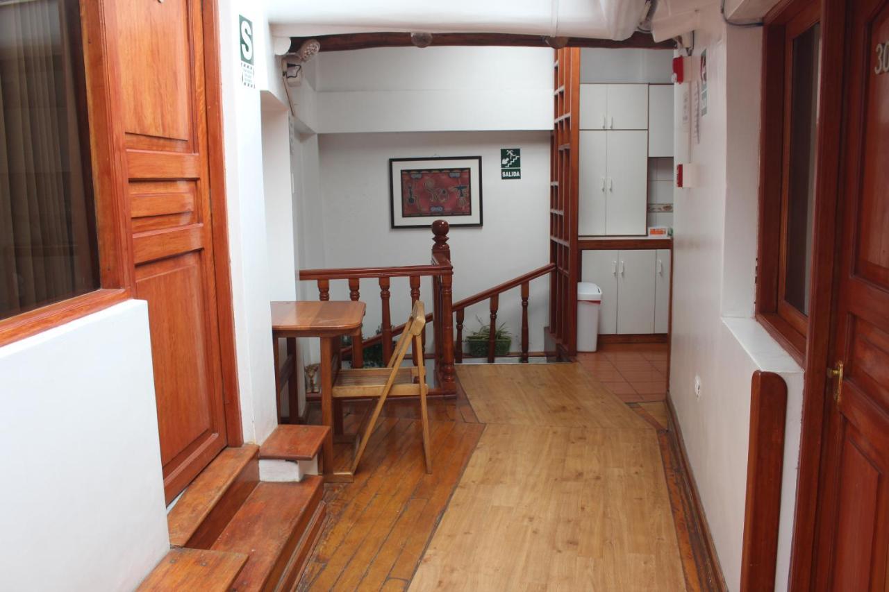 Hostal Turistico Illapa Cusco 119 Bagian luar foto