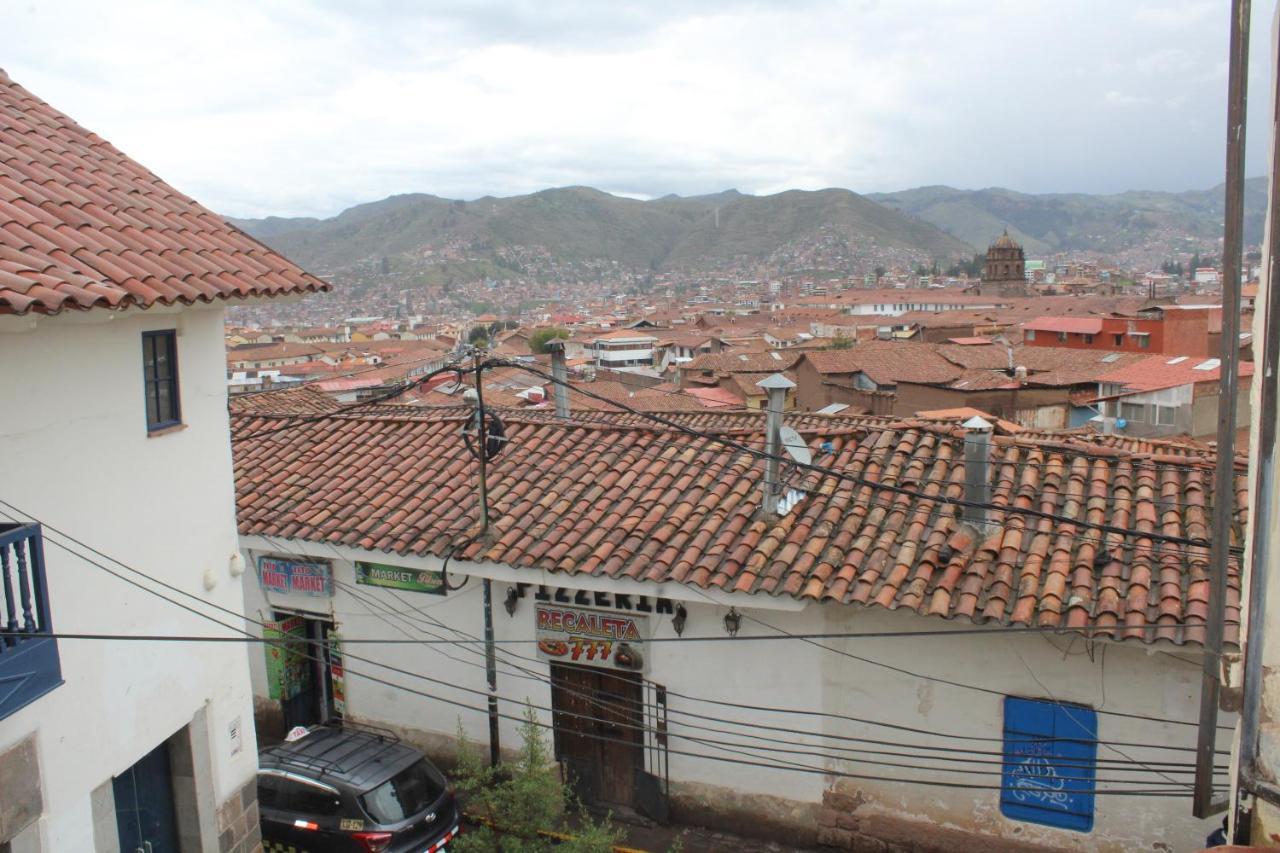 Hostal Turistico Illapa Cusco 119 Bagian luar foto