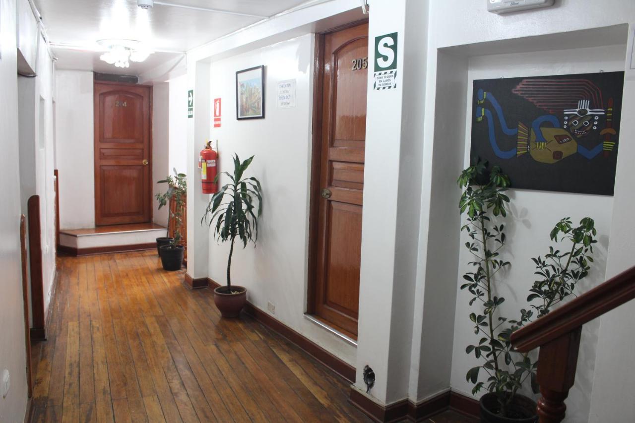 Hostal Turistico Illapa Cusco 119 Bagian luar foto