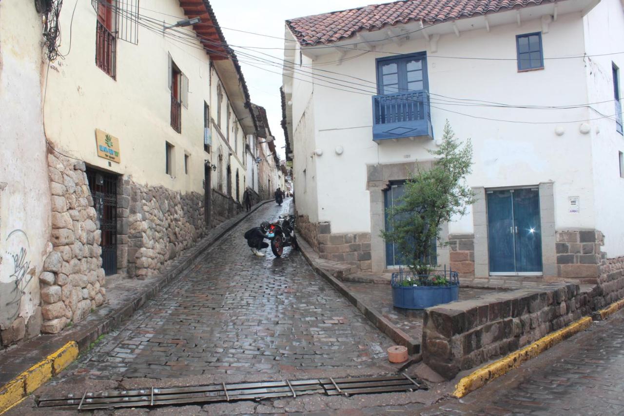 Hostal Turistico Illapa Cusco 119 Bagian luar foto