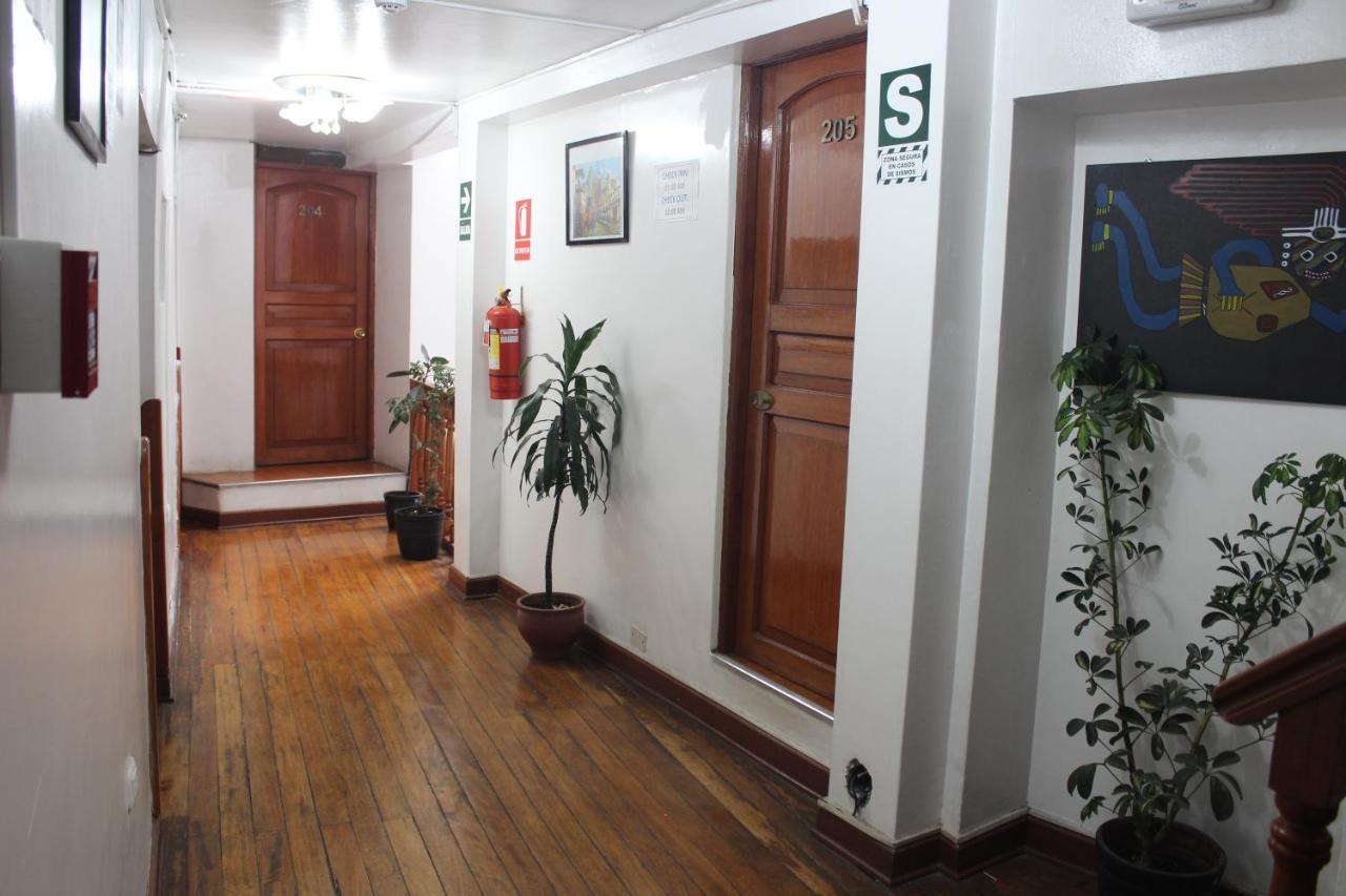 Hostal Turistico Illapa Cusco 119 Bagian luar foto