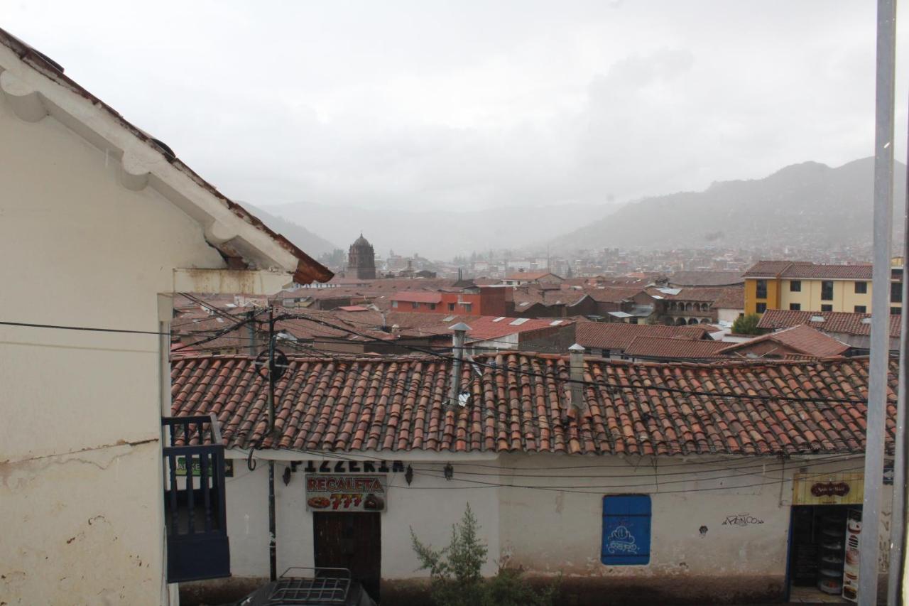 Hostal Turistico Illapa Cusco 119 Bagian luar foto